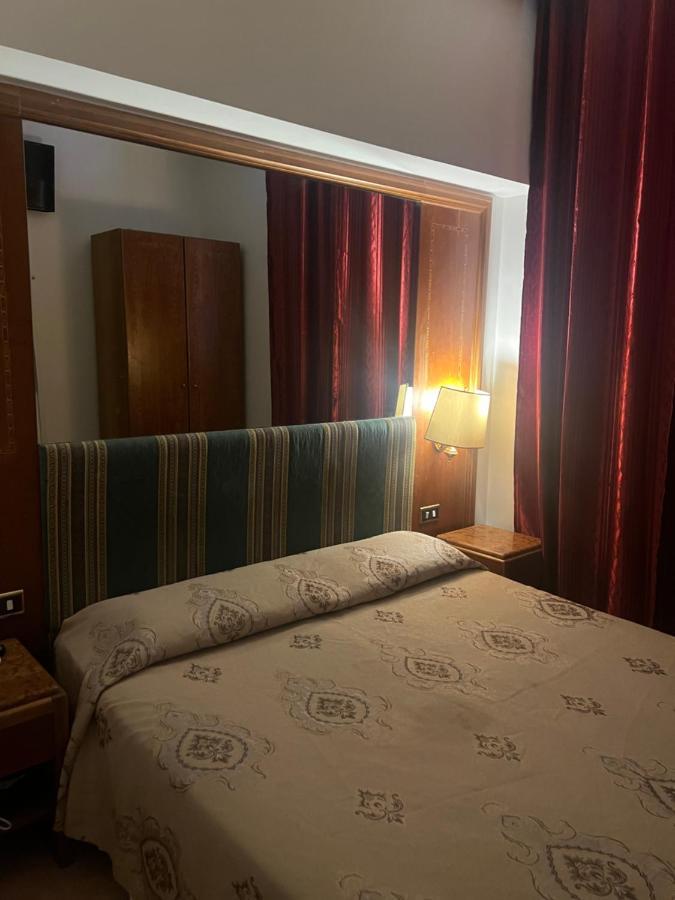 Terminal Guest House 24 Rom Eksteriør billede